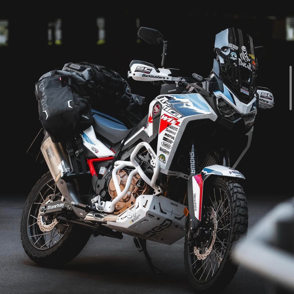 Africa Twin: akcesoria – gmole i osłony silnika dla Hondy